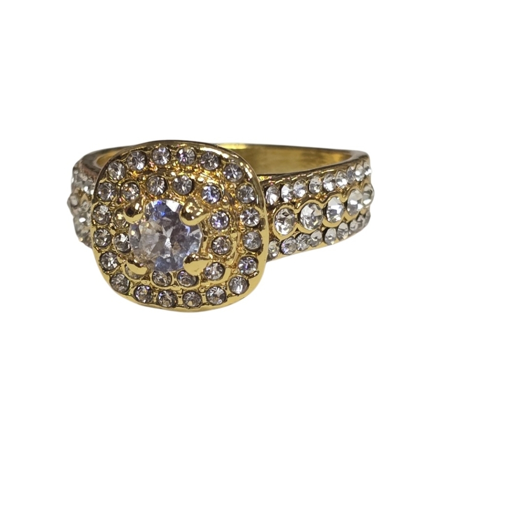 Gold Plated Cluster Ring - Picture 3 of 6